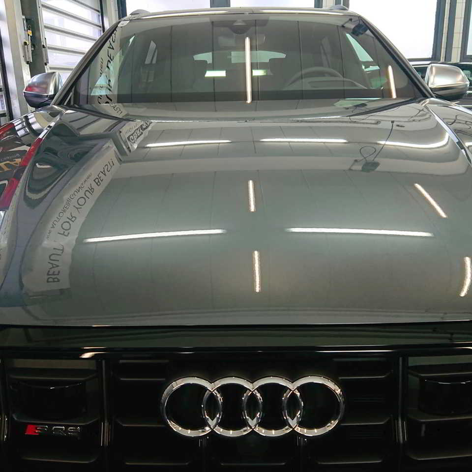 BRILA Wien Exclusive Body Coating Audi SQ8 Front